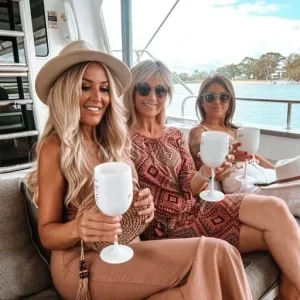 Sunshine Coast Afloat 3 Ladies On Lounges With Drinks On Cavalier 1 Cruise Boat