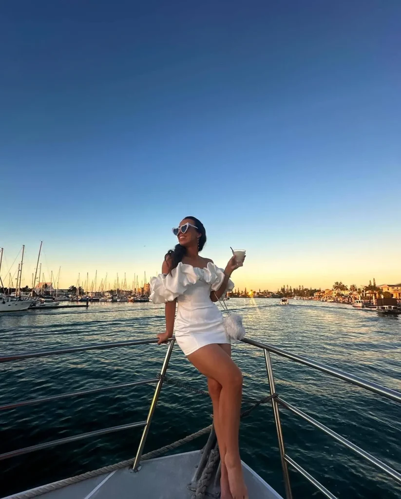 Sunshine Coast Afloat Sunset Hens Cruise